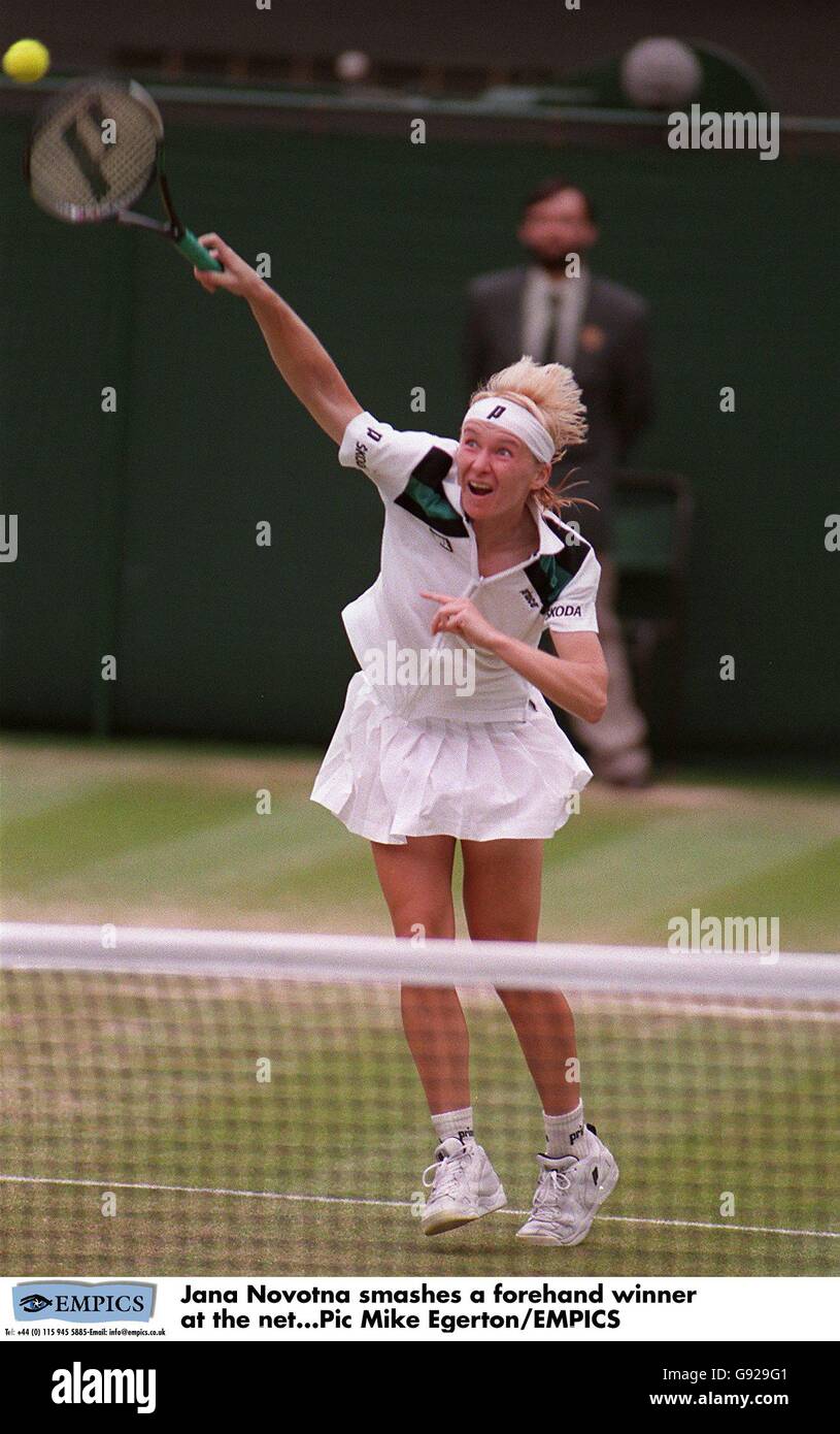 Jana Novotna V Martina Hingis High Resolution Stock Photography and Images  - Alamy