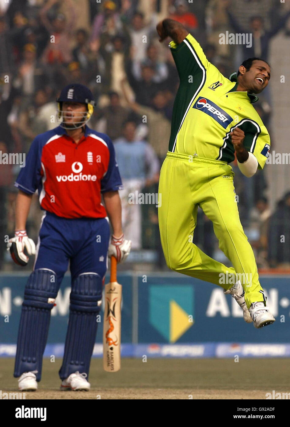 Pakistan's Rana Naved-ul-Hasan celebrates dismissing England's Andrew ...