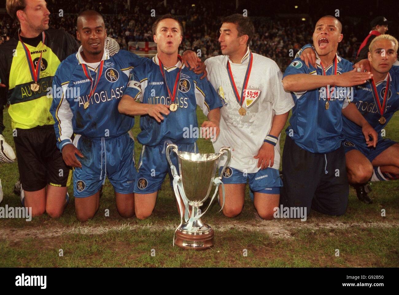 Photo Ancienne De Roberto Di Matteo (Chelsea) Vs Manchester United, FA Cup 1990s