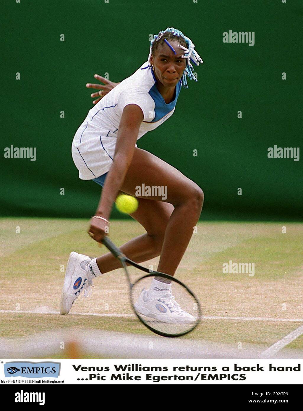 Tennis - Wimbledon Championship - Women's Singles - Round Four - Venus Williams v Virginia Ruano-Pascual Stock Photo