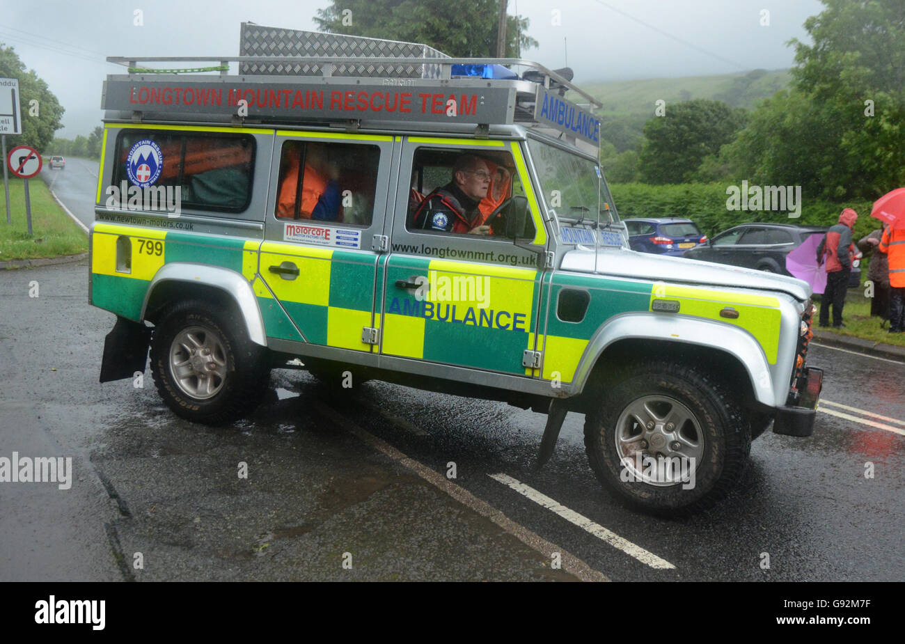 Range rover wales hires stock photography and images Alamy