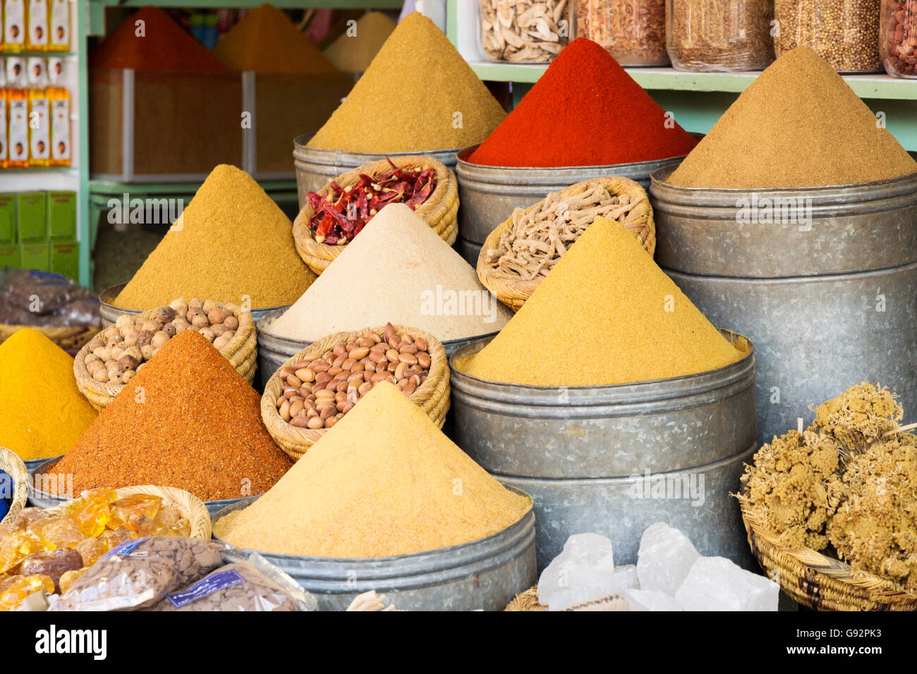 Herbs and spices market hires stock photography and images Alamy