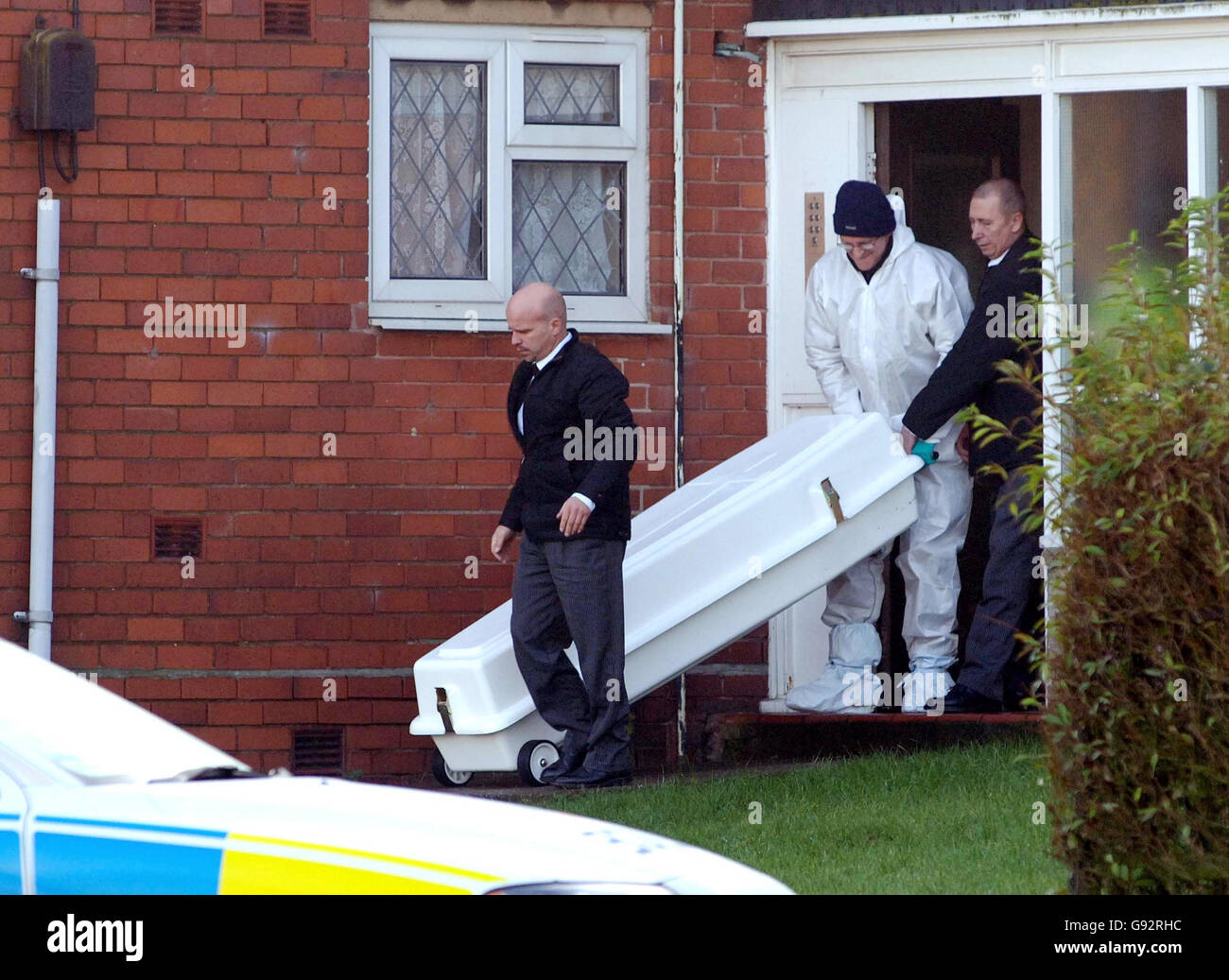 A coffin is wheeled from a house in Bondfield Way in the Meir area of Stoke, Monday December 19, 2005, after a firearm was discharged, killing a man at the scene. Officers were called to the incident at an address on Bondfield Way in Meir, Stoke-on-Trent, at around 1am, Staffordshire police said. See PA Story POLICE Shooting. PRESS ASSOCIATION Photo. Photo credit should read: David Jones/PA Stock Photo