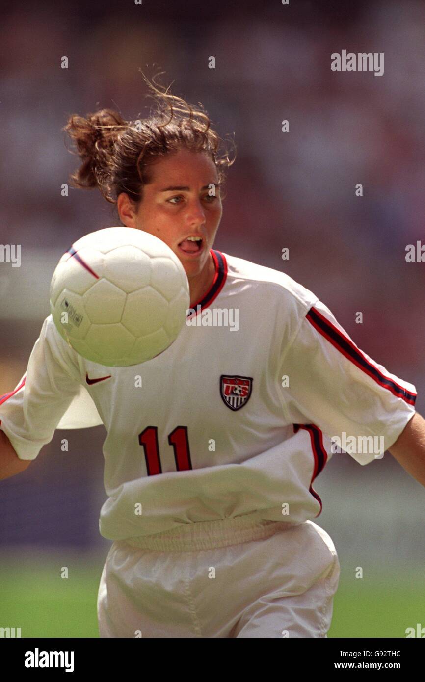 Women's Soccer Friendly USA v New Zealand. USA's Julie Foudy in