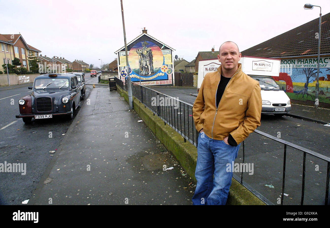 West Belfast writer and director Pearse Elliott on his home turf in the Lenadoon estate, Friday December 30 2005. The latest film from the creator of Man About Dog and the Mighty Celt looks set to be a road trip with a difference. Pearse Elliott's third feature - which is due to begin filming early in 2006 - is about a group of Americans who visit Ireland to sample its magic mushrooms. See PA story SHOWBIZ Celt. PRESS ASSOCIATION photo. Photo Credit should read: Niall Carson/PA Stock Photo