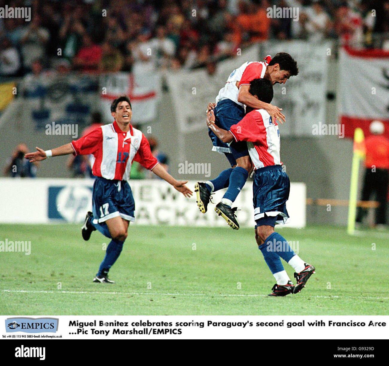 Soccer - World Cup France 98 - Group D - Nigeria v Paraguay