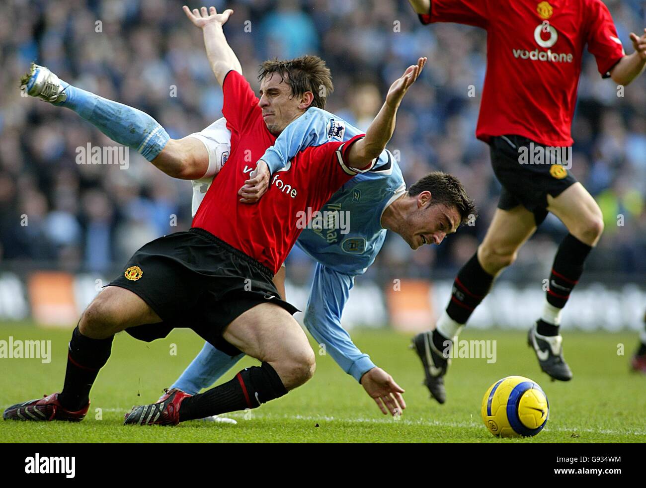 Manchester united gary neville hi-res stock photography and images