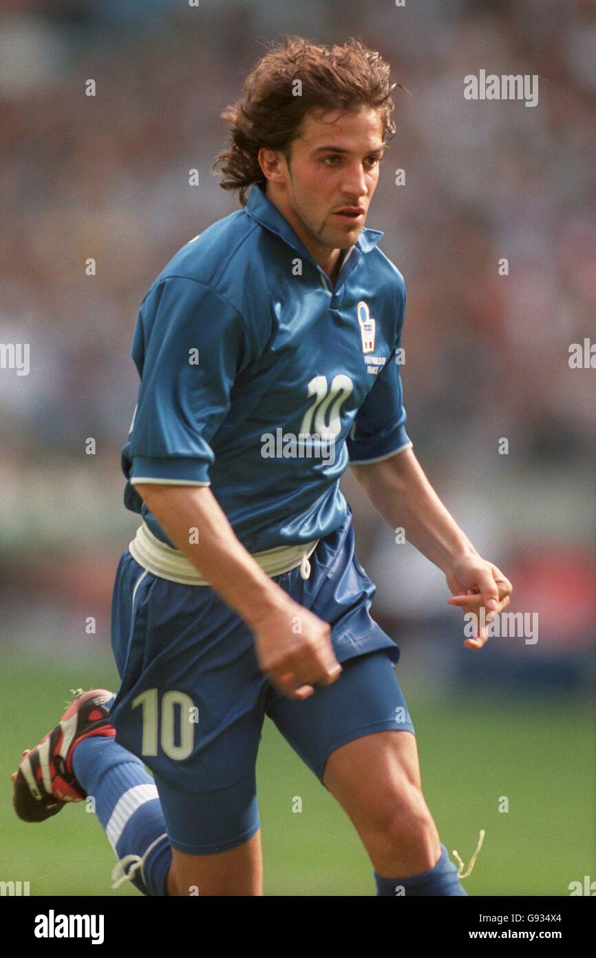 Alessandro del piero italy france hi-res stock photography and