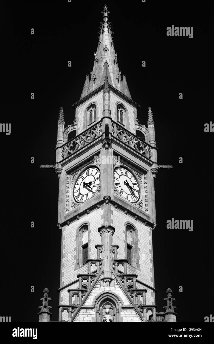 Clock tower clock time vertical Black and White Stock Photos & Images