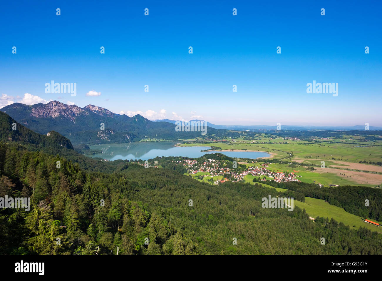 View of Lake Kochel and Kochel am See from Zwiesel Schrofen, Herzogstand behind, Upper Bavaria, Bavaria, Germany Stock Photo