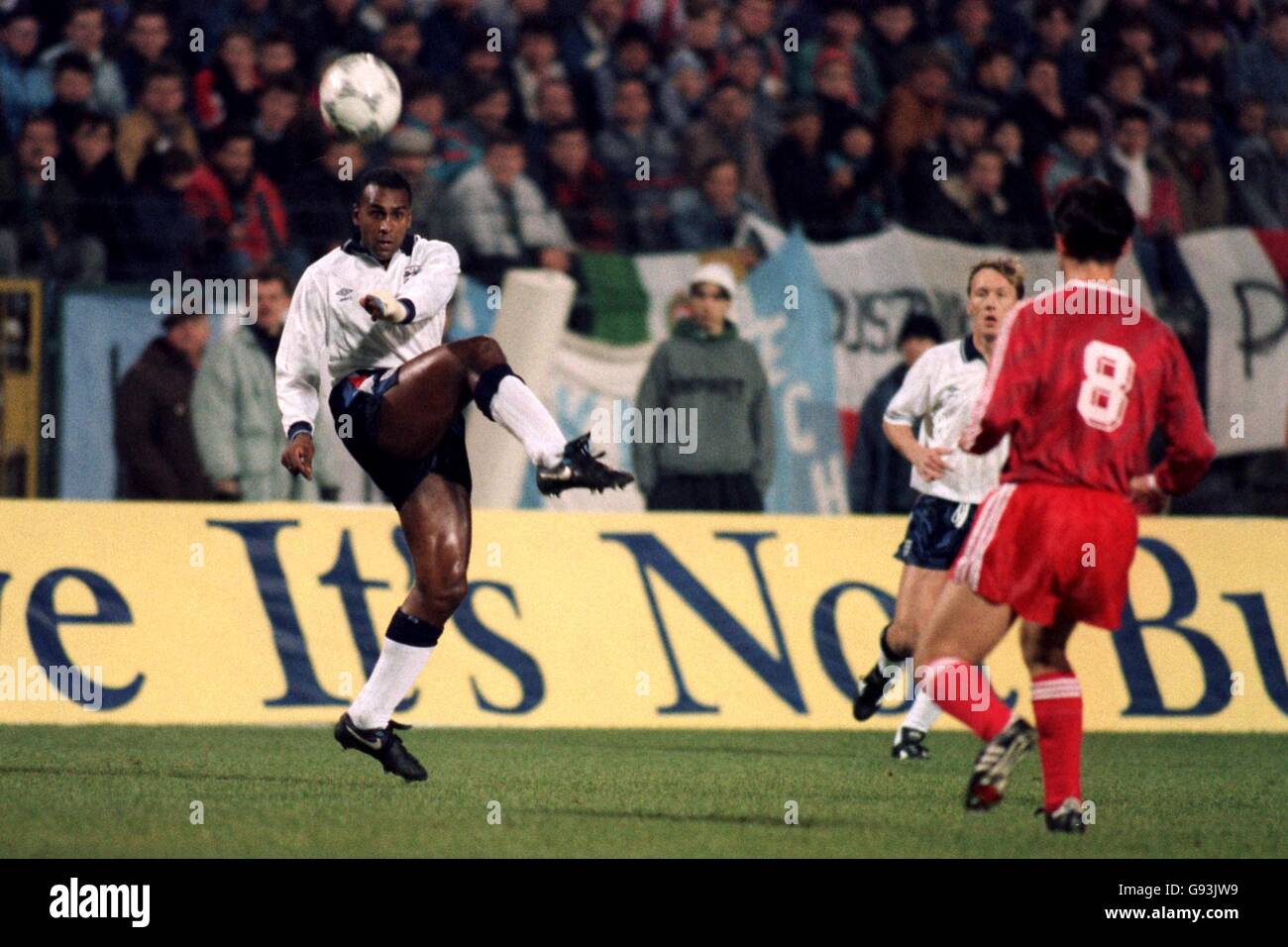 David rocastle england hi-res stock photography and images - Alamy