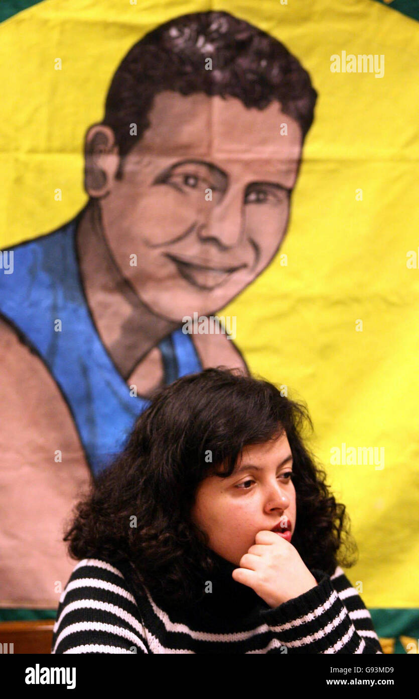 Patricia da Silva Armeni, a cousin of Jean Charles de Menezes, speaks to the press in central London, Thursday January 19, 2006, on the day the police watchdog delivered its long-awaited report into Mr Menezes death. His family tonight called for 'those responsible' for the fatal shooting of the 27-year-old to face 'real justice' in a court of law. Brazilian-born Mr de Menezes was shot seven times in the head by armed police at Stockwell Tube Station in south London, the day after the alleged July 21 attempted bomb attacks on the London transport network. See PA story POLICE Menezes. PRESS Stock Photo