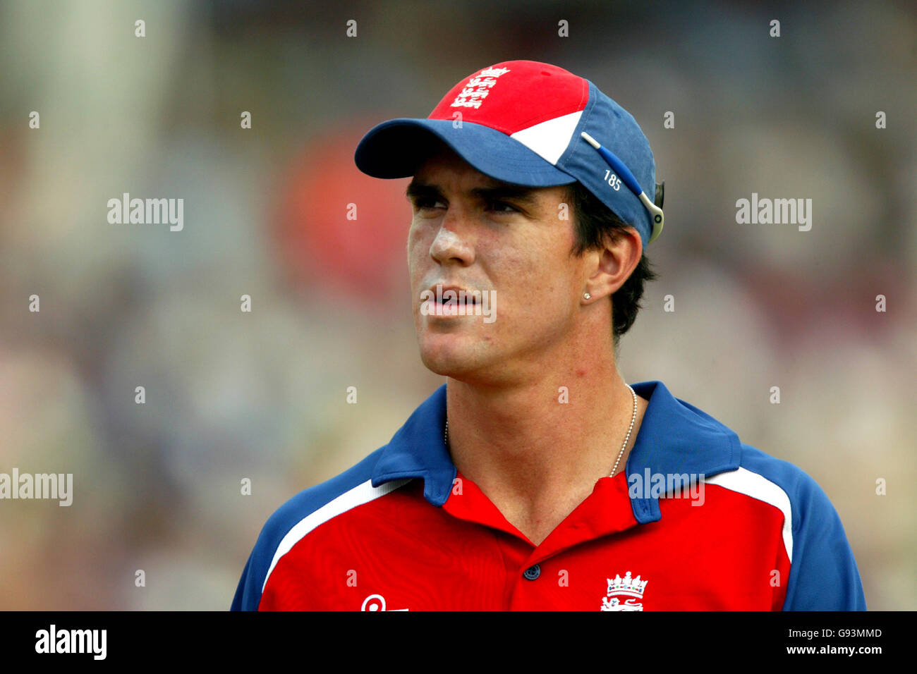 Natwest series triangular hires stock photography and images Alamy