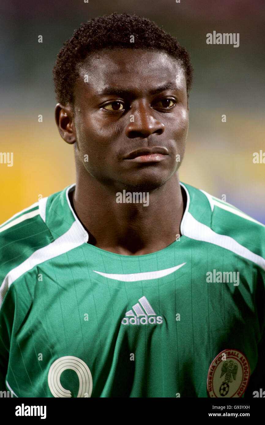 obafemi-martins-nigeria-hi-res-stock-photography-and-images-alamy