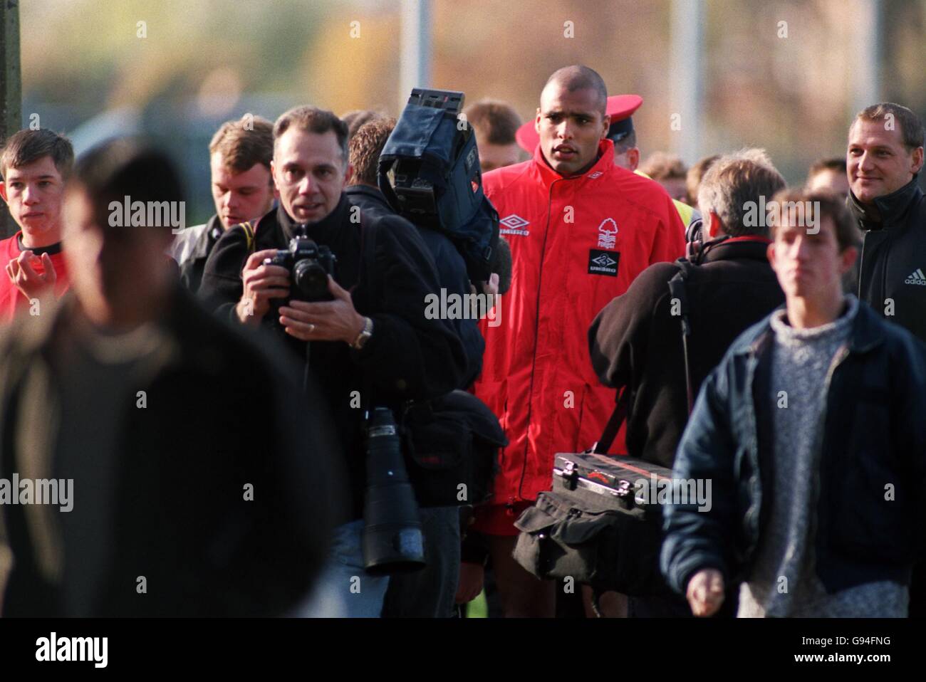 Pierre Van Hooijdonk, Nottingham Forest emerges for training Stock Photo