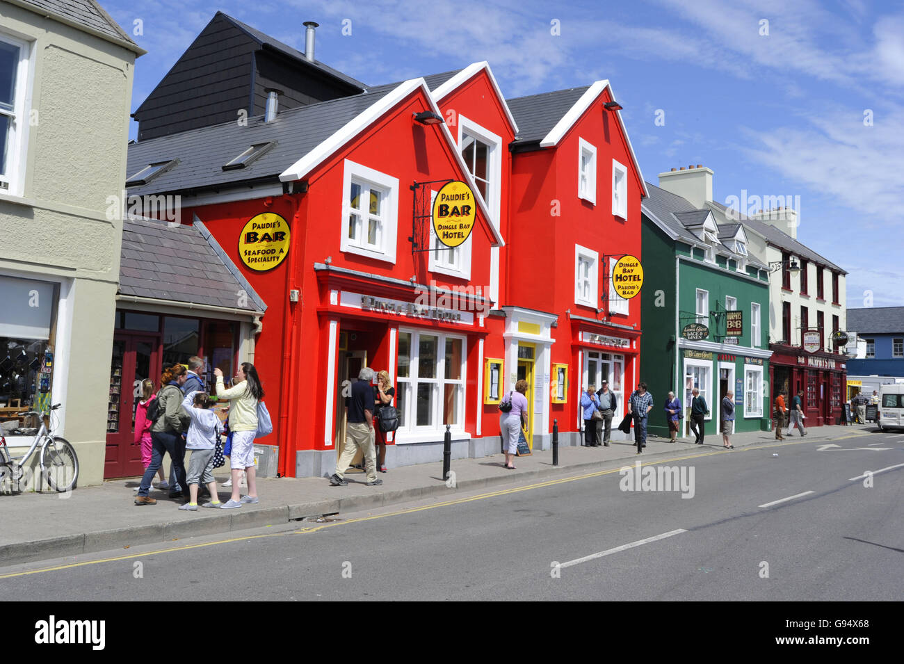 Shop in dingle hires stock photography and images Alamy