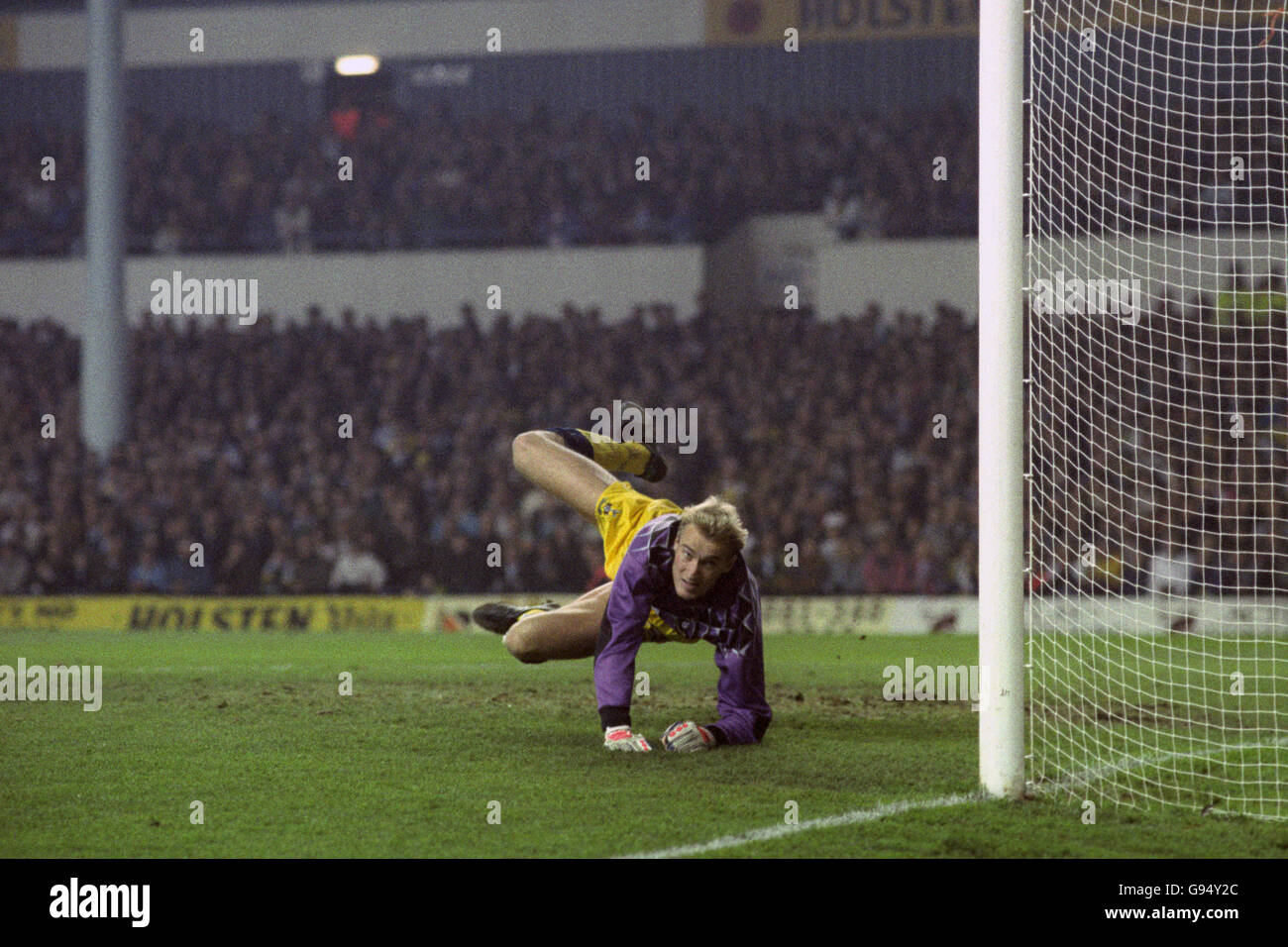Soccer European Cup Winners' Cup Round Two First Leg Tottenham