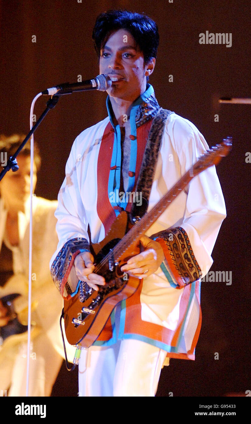 Prince performs on stage at the Brit Awards 2006, at Earls Court, west London, Wednesday 15 February 2006. See PA Story SHOWBIZ Brits. PRESS ASSOCIATION Photo. Photo credit should read: Yui Mok/PA Stock Photo