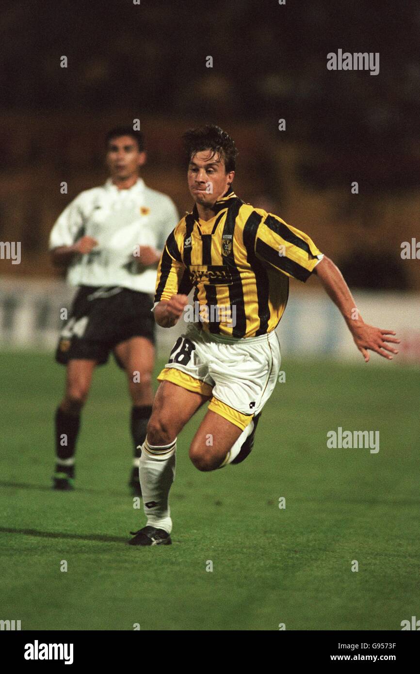 Soccer - UEFA Cup - First Round Second Leg - AEK Athens v Vitesse Arnhem.  Martijn Reuser, Vitesse Arnhem Stock Photo - Alamy