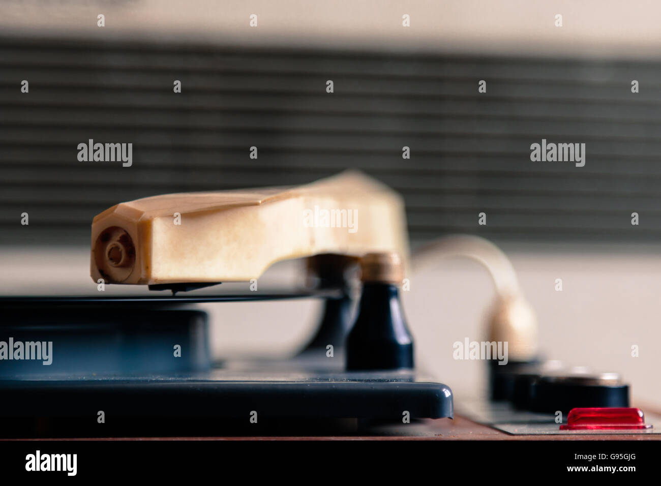 vintage old retro record player with vinyl disc Stock Photo - Alamy