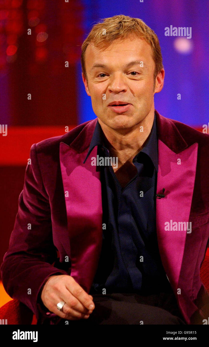 Host Graham Norton, during the filming of Graham Nortons' 'The Bigger Picture' show, at the LWT studio, central London, Monday 27 February 2006. PRESS ASSOCIATION Photo. Photo credit should read: Anthony Harvey/PA Stock Photo