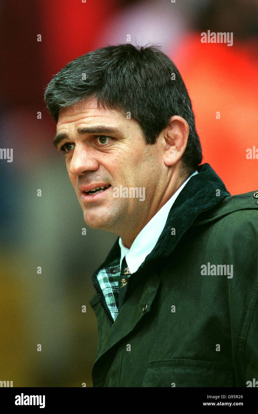 Rugby Union - Test Match - Wales v South Africa. Nick Mallett, South ...