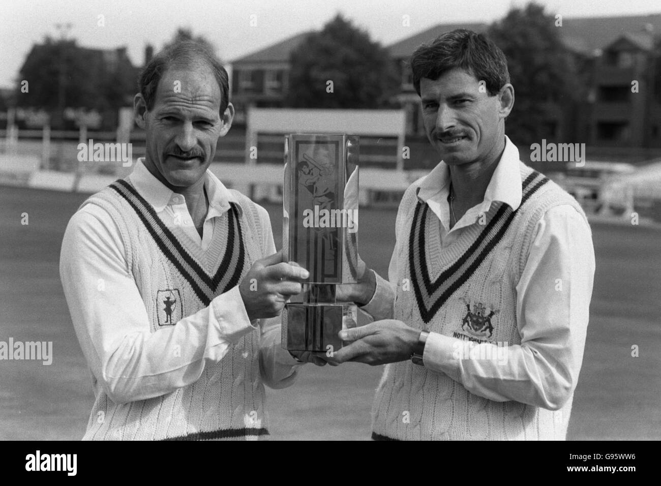 Richard hadlee cricket nottinghamshire Black and White Stock Photos ...