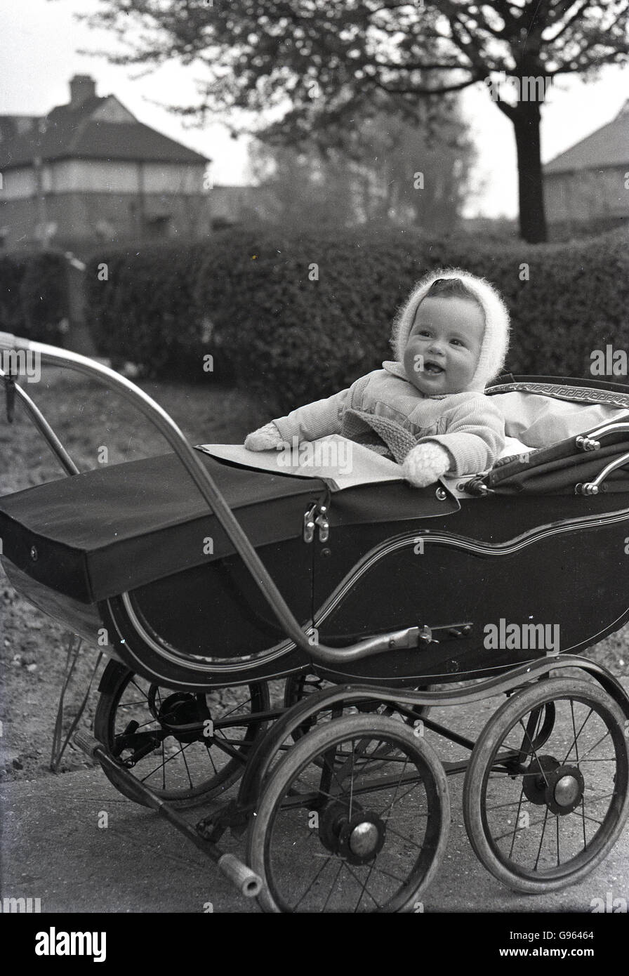 when can baby sit upright in pram