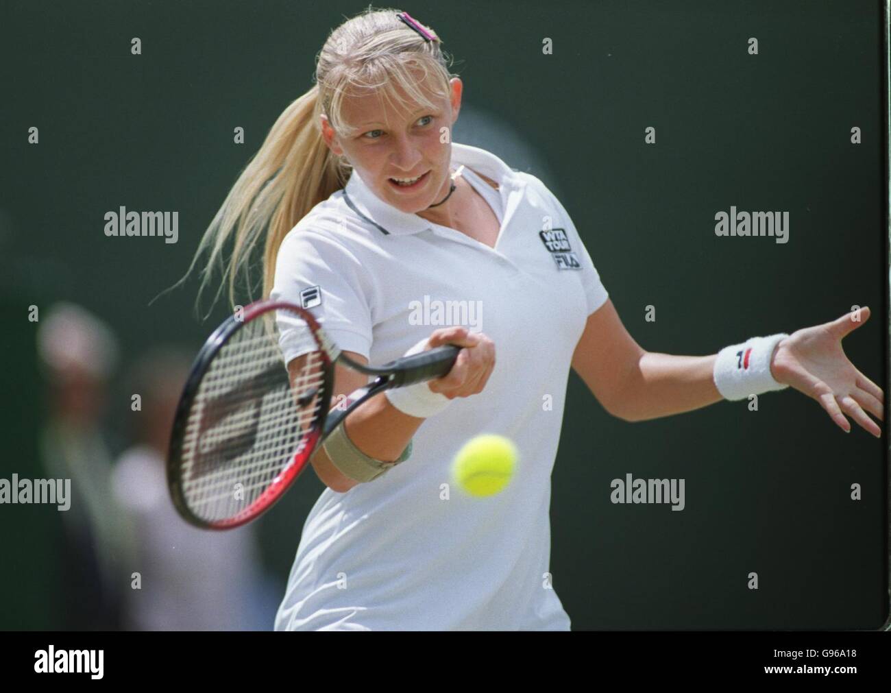 Steffi graf v mirjana lucic hi-res stock photography and images - Alamy