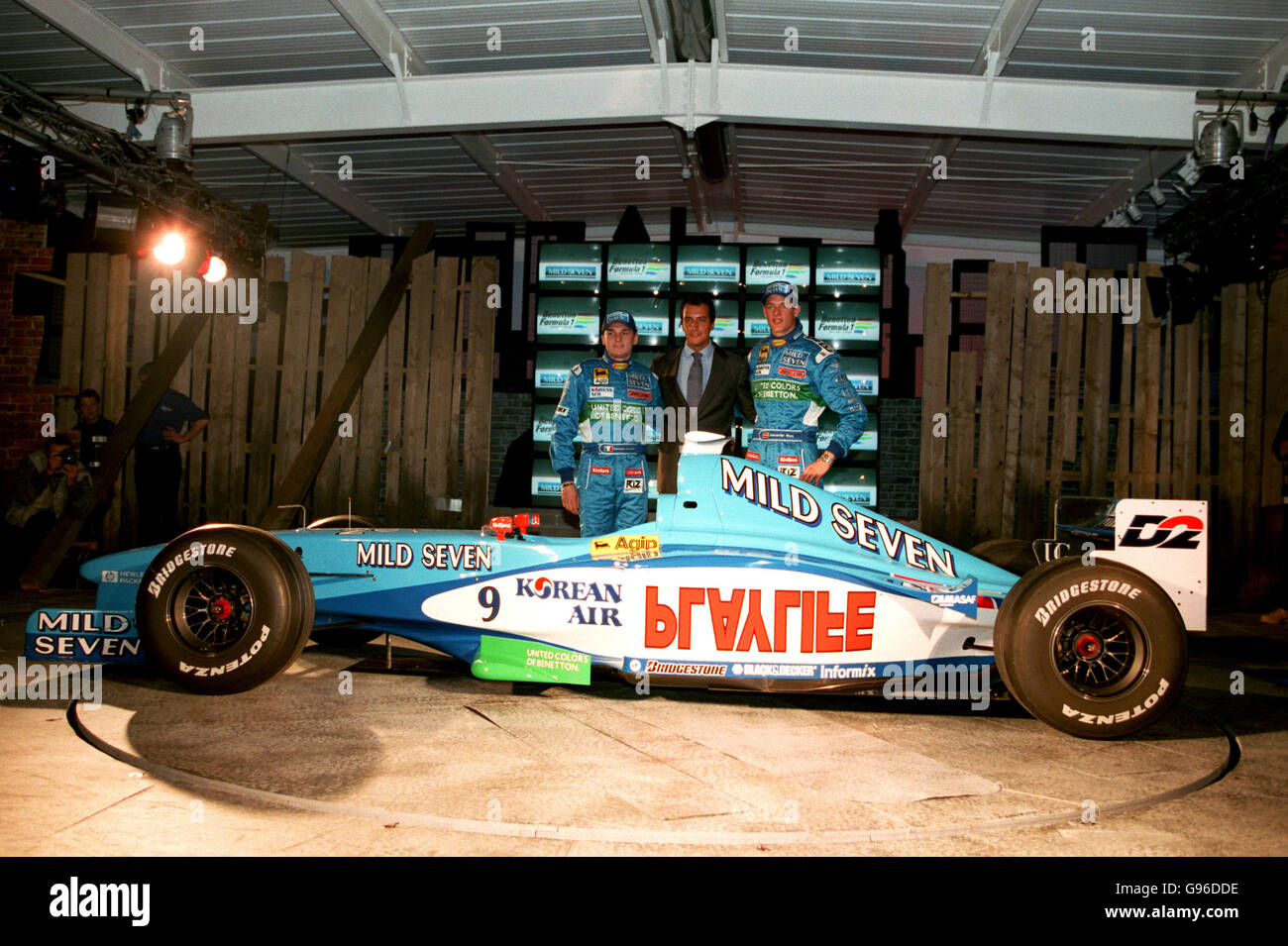 L-R) Giancarlo Fisichella, Rocco Benetton & Alexander Wurz reveal the new Benetton  B199 F1 car Stock Photo - Alamy