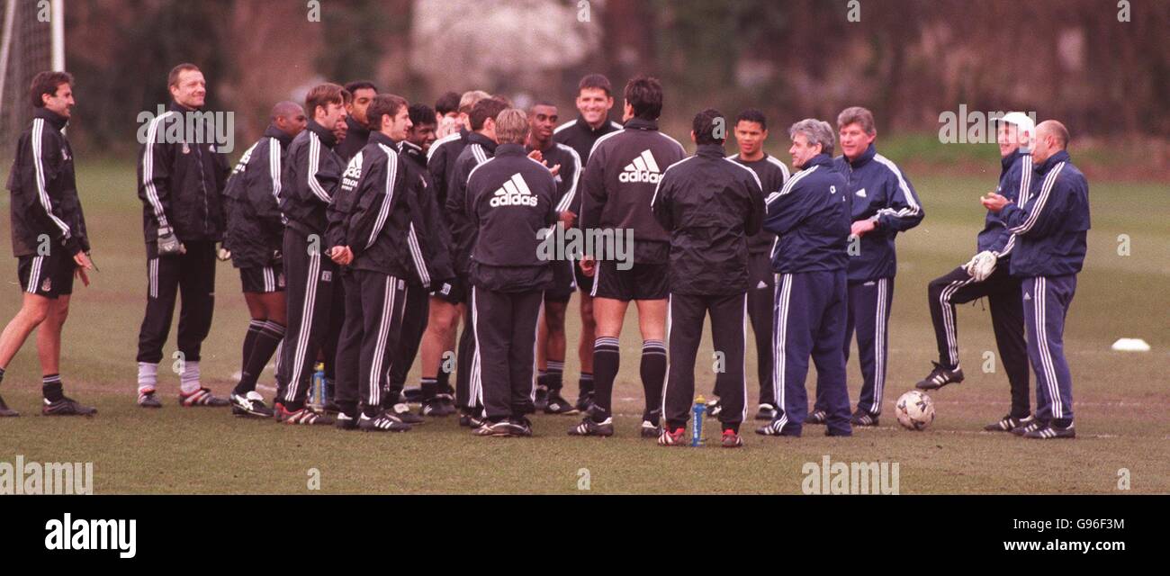 Fulham manager Kevin Keegan tells his players of his future England role during todays training session Stock Photo