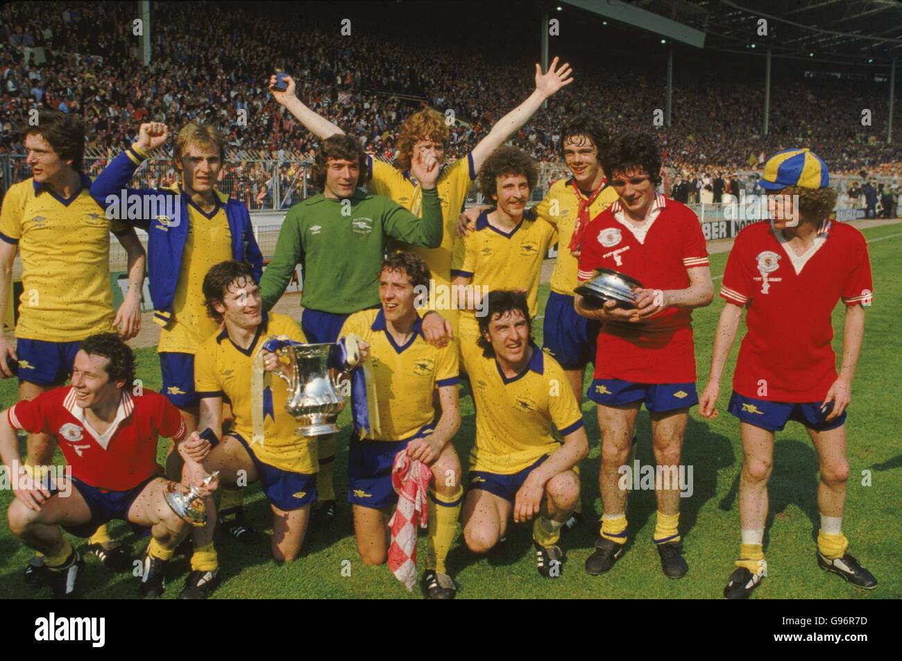 Arsenal celebrate with the FA Cup :(back row, l-r) Steve Walford, David ...