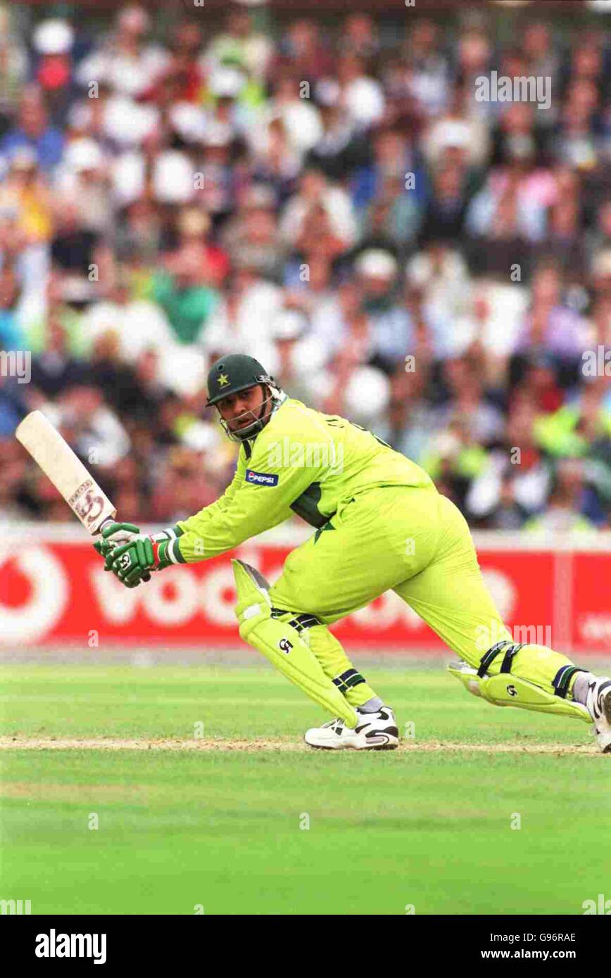 Cricket - ICC World Cup - Super Six - Zimbabwe v Pakistan. Inzimam-ul-Haq, Pakistan Stock Photo