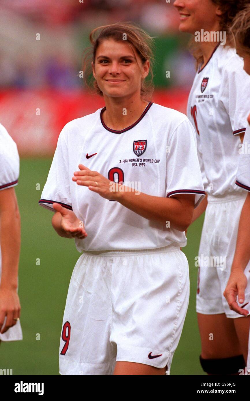 Women S Soccer World Cup Usa 99 Quarter Final Usa V Germany Stock Photo Alamy