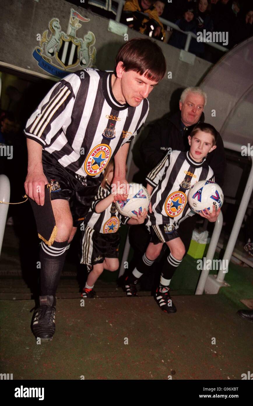 Peter Beardsley emerges from the tunnel with his daughter Stacey and
