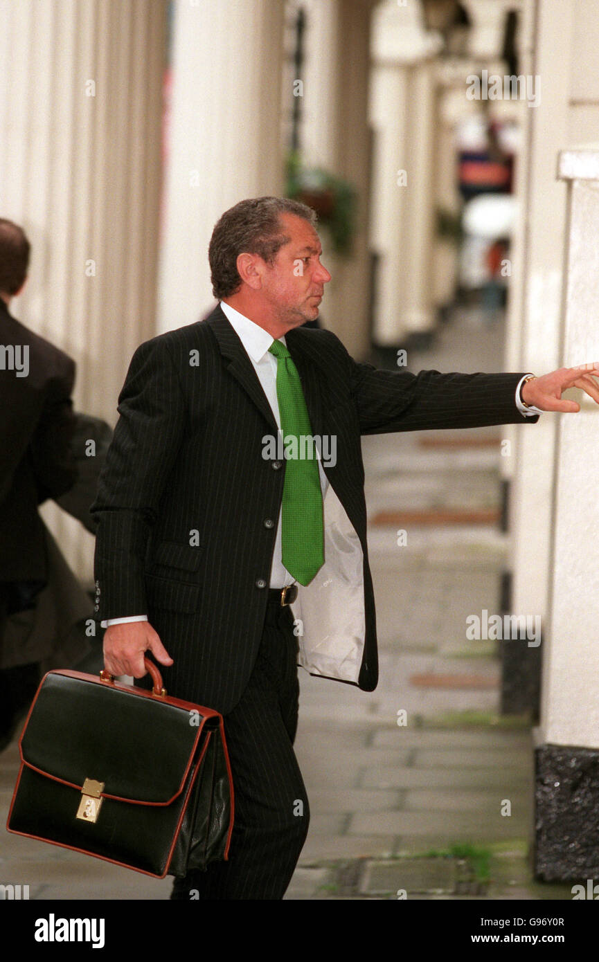 Tottenham hotspur chairman alan sugar hires stock photography and