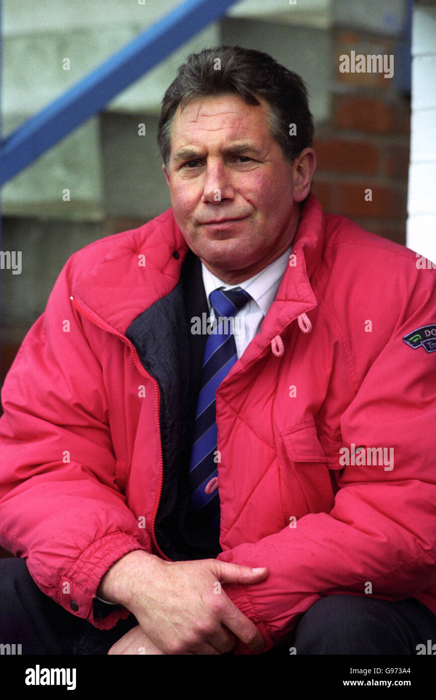 ENGLISH SOCCER. EDDIE MAY, CARDIFF CITY manager Stock Photo