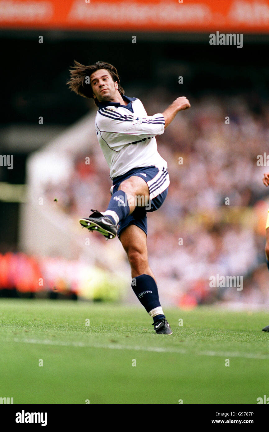 Jose dominguez tottenham hi-res stock photography and images