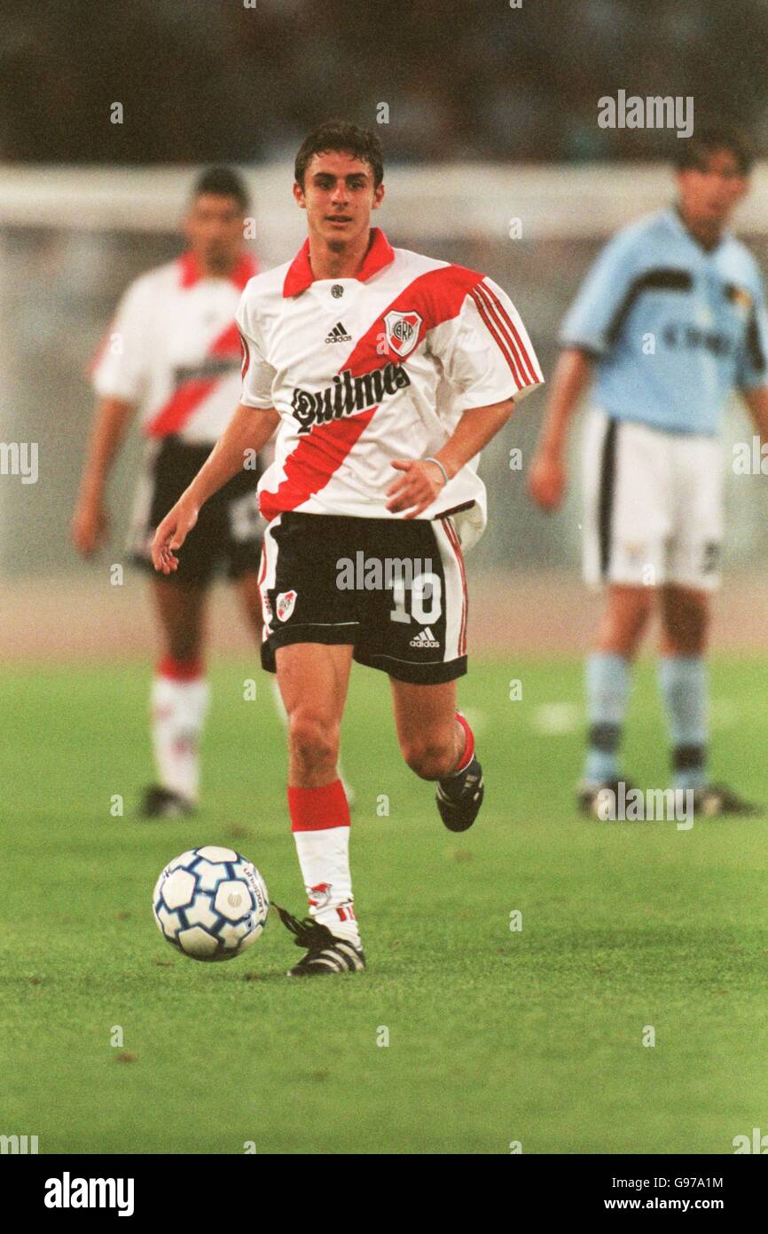 Pablo aimar hi-res stock photography and images - Alamy