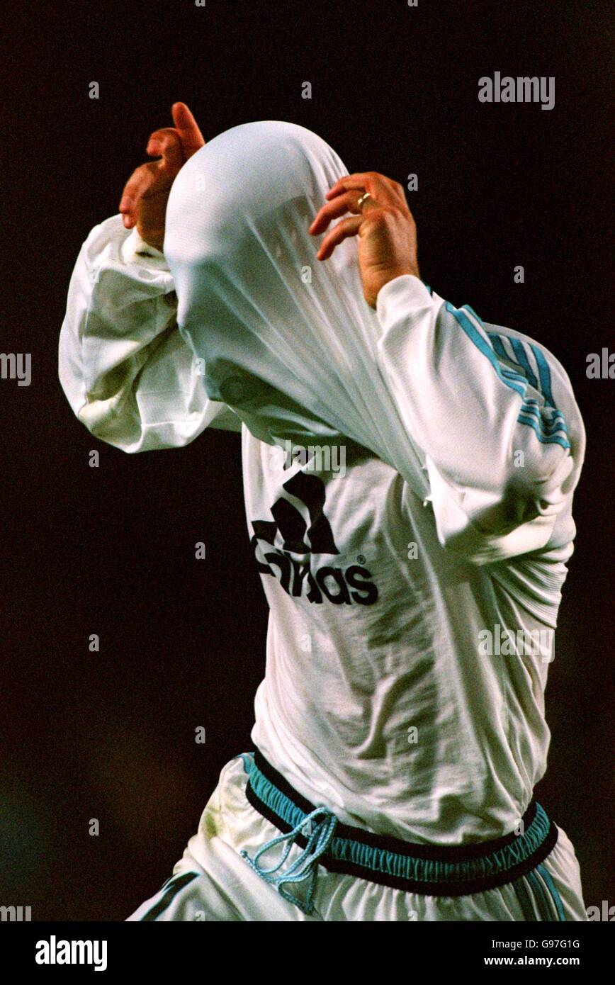 Olympique Marseille's Fabrizio Ravenelli celebrates after scoring the ...