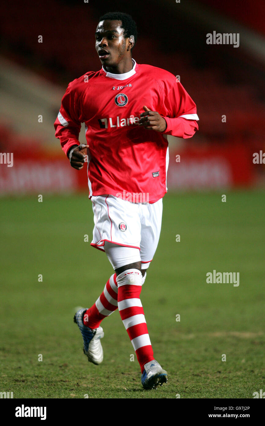 Soccer - Barclays Reserve League South - Charlton Athletic v Coventry City - The Valley. Kelly Youga, Charlton Athletic Stock Photo