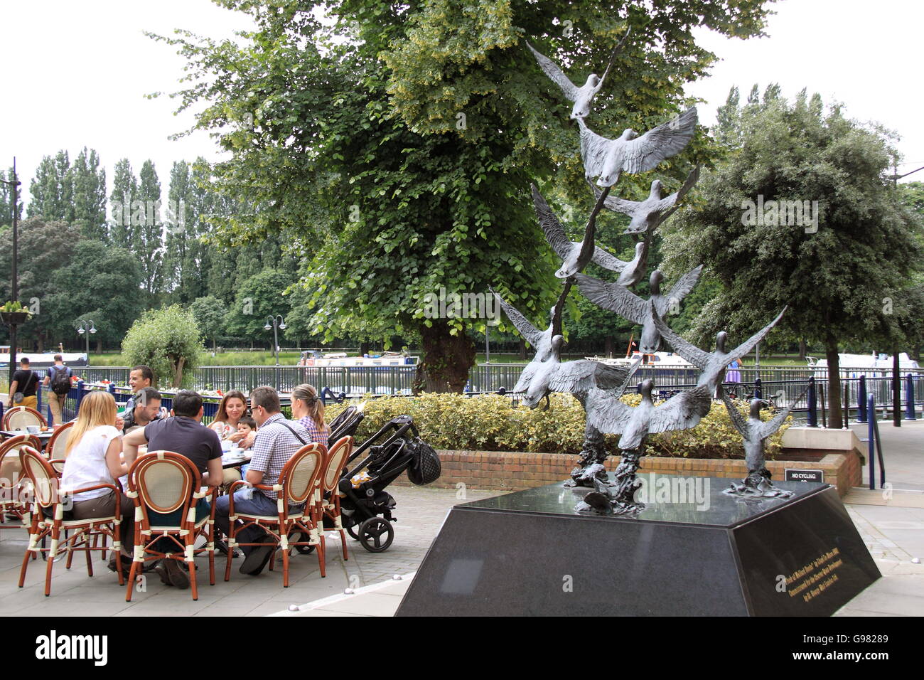 'Flock of Mallard Ducks' sculpture, Charter Quay, Kingston upon Thames
