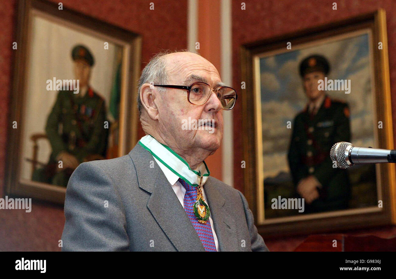 Gerald osullivan hires stock photography and images Alamy