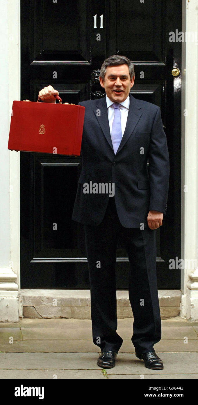 Britain's Chancellor of the Exchequer Gordon Brown leaves number 11 Downing Street carrying the red dispatch box containing this year's budget, London, Wednesday March 22, 2006. See PA BUDGET stories. PRESS ASSOCIATION Photo. Photo credit should read: Fiona Hanson / PA Stock Photo