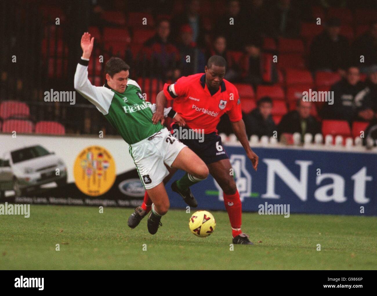 York City's Chris Fairclough (right) battles with Plymouth Argyle's Ian Stonebridge Stock Photo