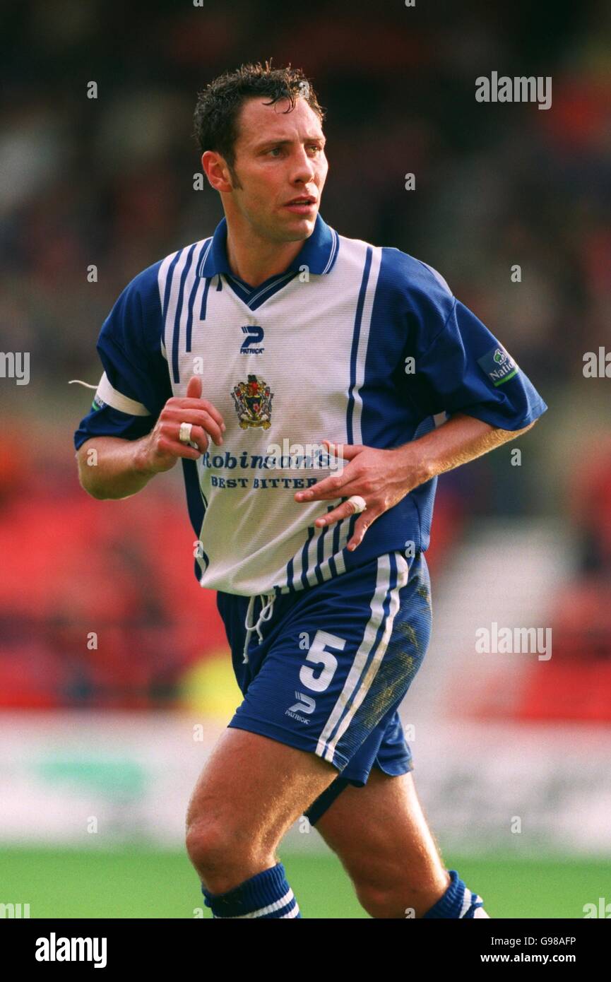 Soccer nationwide league division one stockport county v nottingham