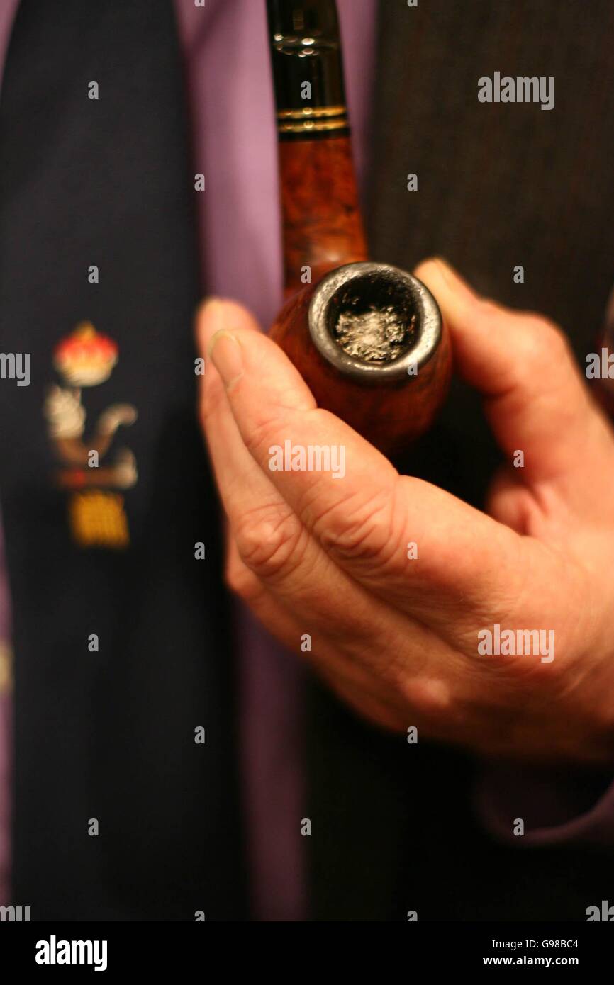 Cigar Smokers Club Stock Photo Alamy