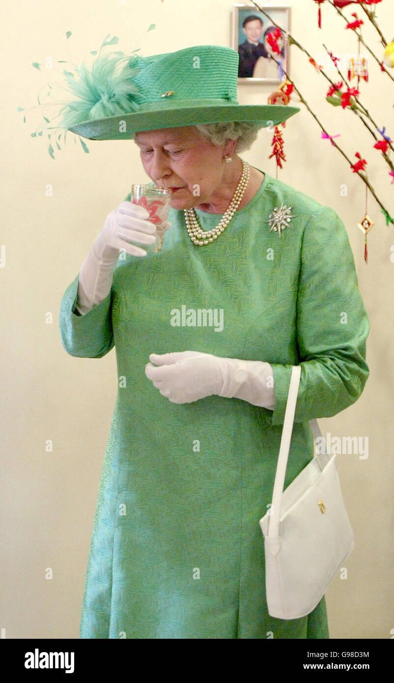 Royalty - Queen Elizabeth II Visit to Singapore Stock Photo