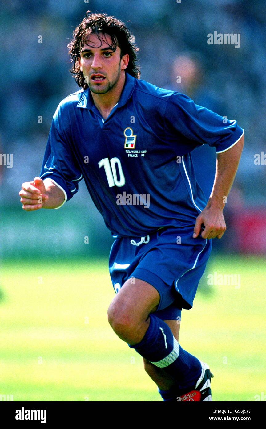 Alessandro del piero italy france hi-res stock photography and