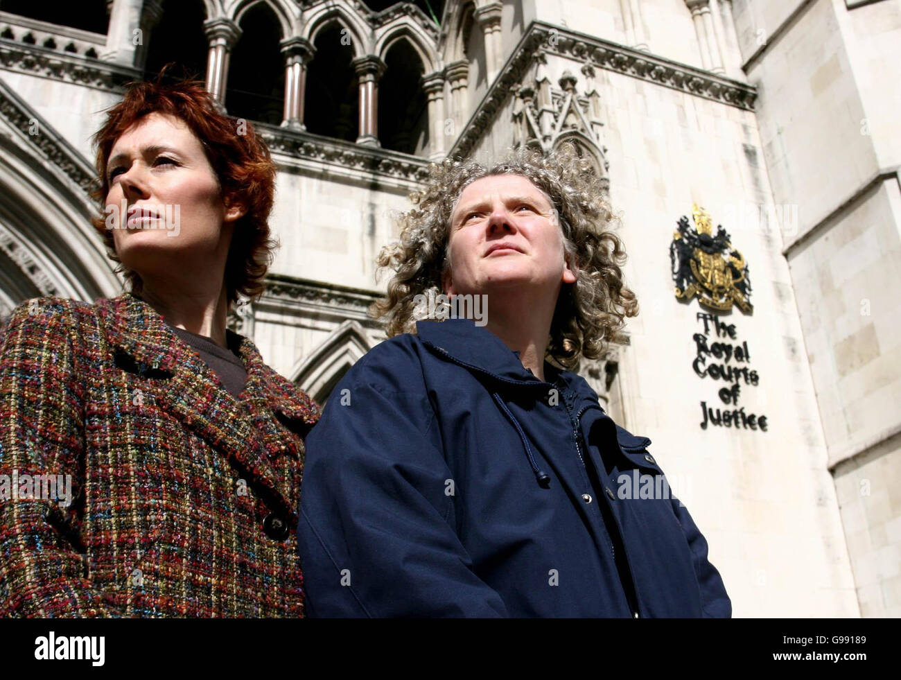 Clare Fletcher (left) and Tracey Parkes stand outside the High Court in central London, Tuesday March 28, 2006. The trainee mid wives are embroiled in a legal dispute with their local health authority after they were both refused maternity pay. See PA story COURTS Midwives. PRESS ASSOCIATION Photo. Photo credit should read: Chris Young/PA Stock Photo